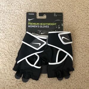 Nike Premium Heavyweight Training Gloves